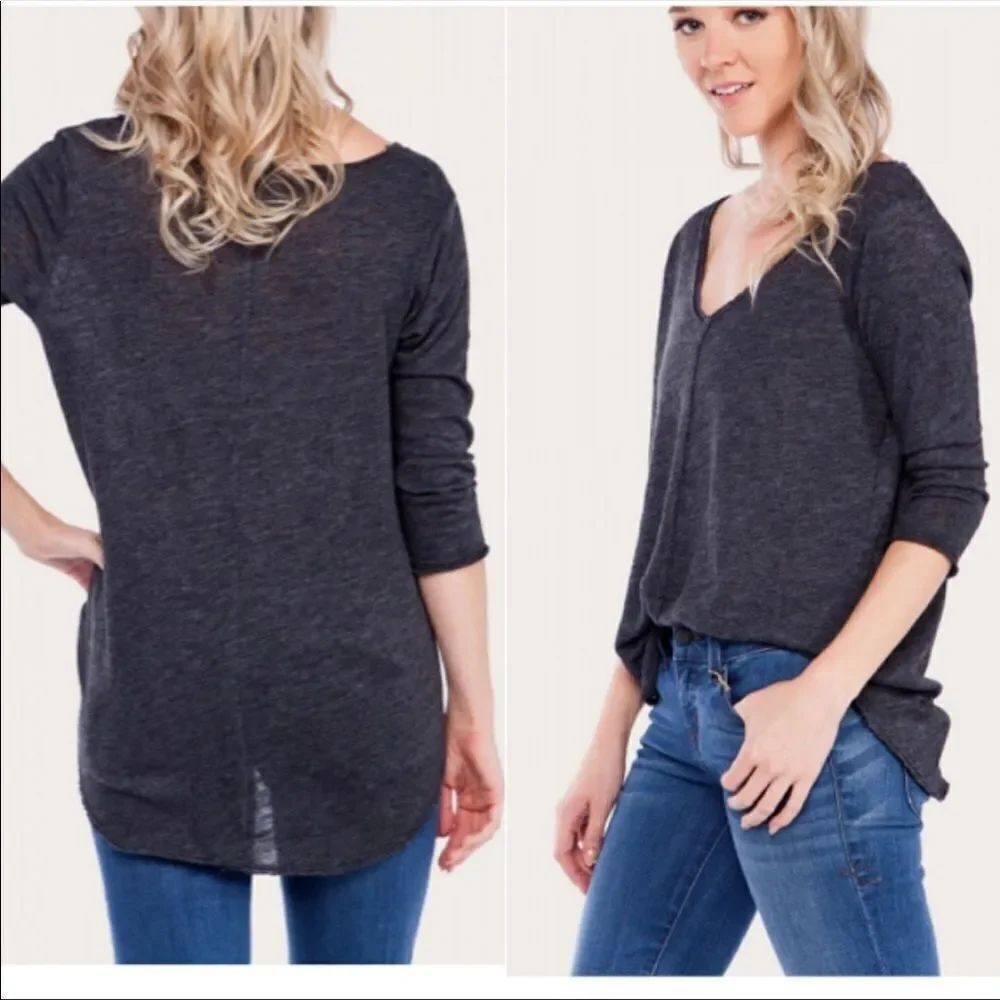 PROJECT SOCIAL T | Debbie Gray Oversized V-Neck Half Sleeves Tee Large